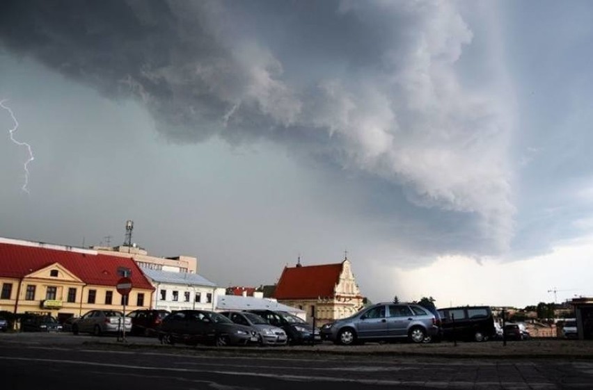 Gwałtowne burze nad regionem. IMGW wydało ostrzeżenie II stopnia dla woj. lubelskiego