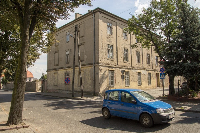 Ministerstwo Finansów wsparło remont byłego budynku administracyjnego więzienia w Łęczycy