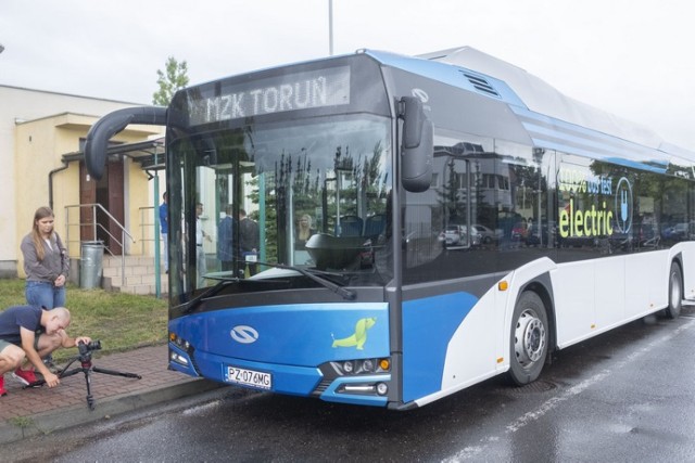 Ekologiczny autobus marki Solaris na testach w Toruniu. Tak wygląda! [ZDJĘCIA]