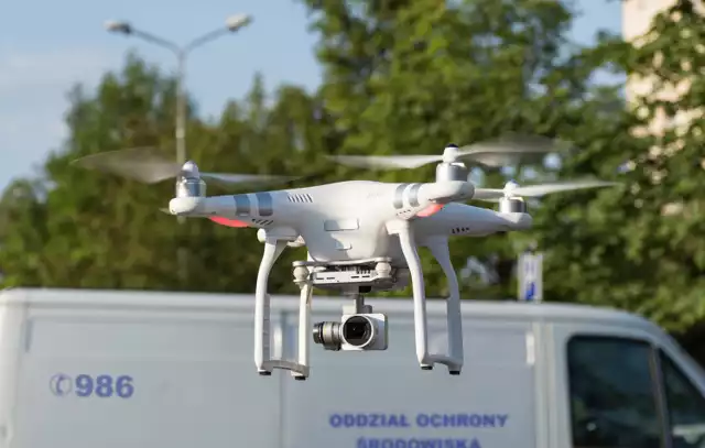 Straż Miejska szykuje drony na sezon grzewczy. Zajrzą nam do domów i sprawdzą, czym palimy w piecu