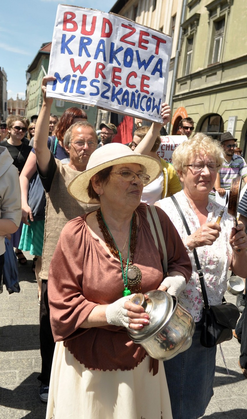 Kraków. Marsz Pustych Garnków