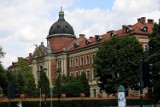 Kraków. Uniwersytet Ekonomiczny z nowym budynkiem na jubileusz. Jest konkurs