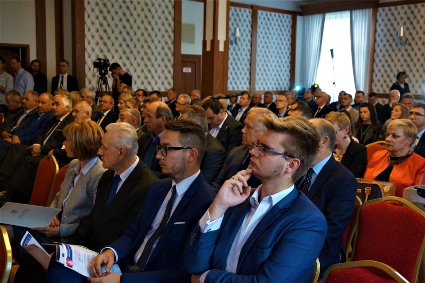 Forum Gospodarcze 2017 w Kraśniku. Gościem specjalnym był były premier, Jan Krzysztof Bielecki