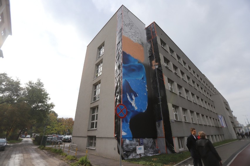 W Sosnowcu, na budynku przy ul. 3 Maja, powstaje „antyrakowy...