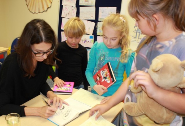 Warsztaty dzieci z autorami książek w Wejherowie