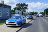 Wypadek na ul. Krakowskiej w Radomsku. Opel wjechał w tył drugiego opla. ZDJĘCIA