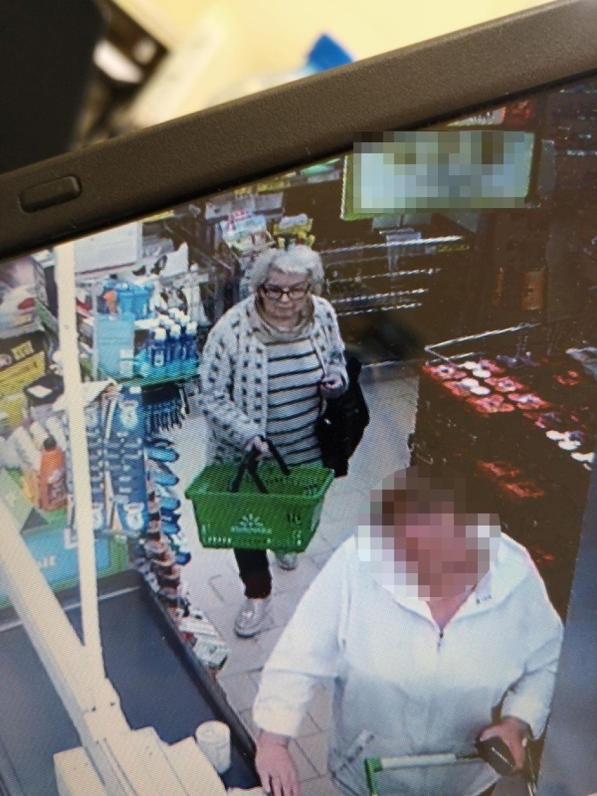 Policja w Kaliszu szuka kobiety podejrzewanej o kradzież. Może ktoś ją rozpoznaje? ZDJĘCIA