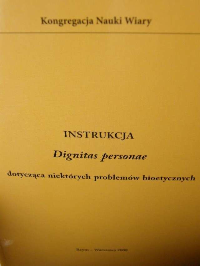 Strona tytułowa instrukcji Dignitas personae