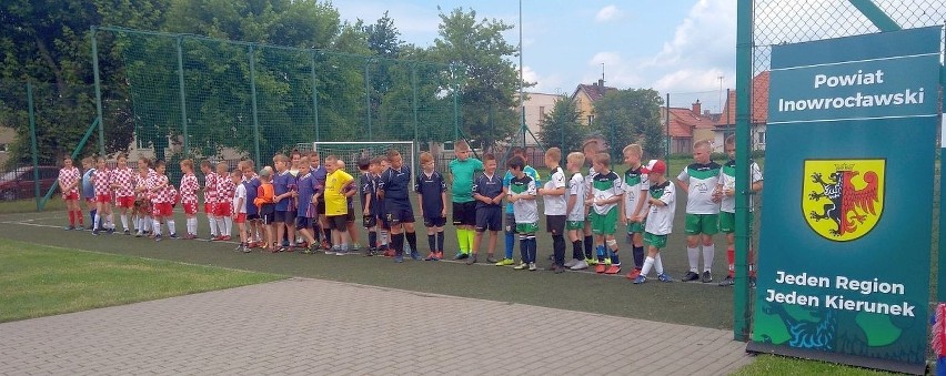 Inowrocław. Turniej Mini - Euro 2020 o Puchar Starosty Inowrocławskiego w kategorii U-2010. Zwyciężył Nasz Dom Racice [zdjęcia]