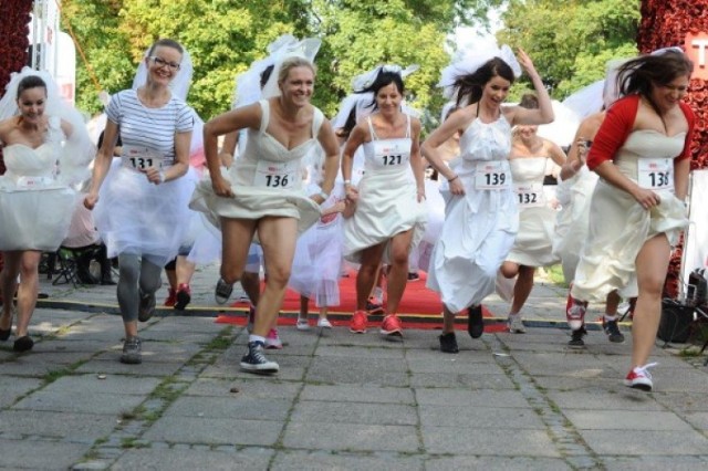 Bieg w Sukniach Ślubnych w Warszawie [zdjęcia]