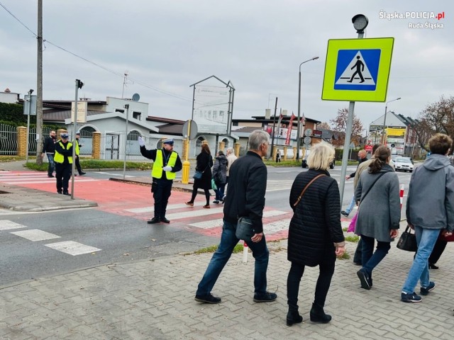 Akcja Znicz dobiega końca - policja w Rudzie Śląskiej podsumowała ostatnie dni. Zobacz kolejne zdjęcia. Przesuwaj zdjęcia w prawo - naciśnij strzałkę lub przycisk NASTĘPNE