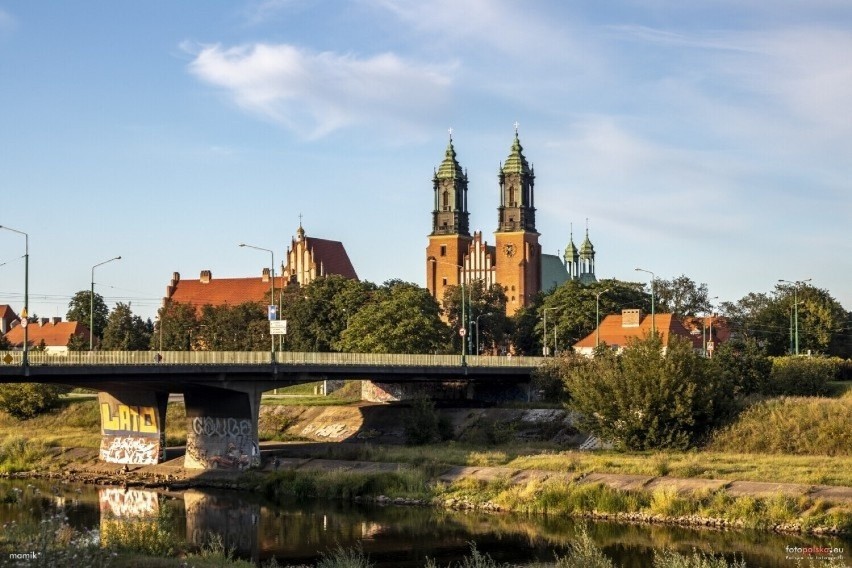 Od początków chrześcijaństwa w Polsce, Poznań należy do...