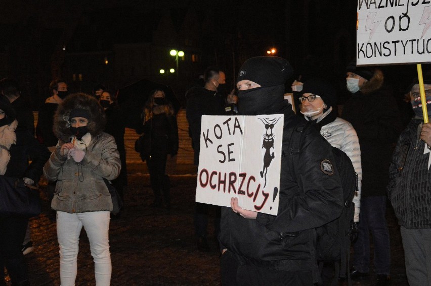 Strajk kobiet w Głogowie - protest 2.02.2021