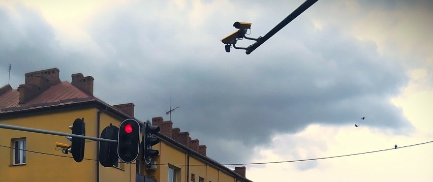 W poniedziałek ruszył system Red Light na skrzyżowaniu ulic 18 Stycznia, Piłsudskiego i Krakowskie Przedmieście w Wieluniu 