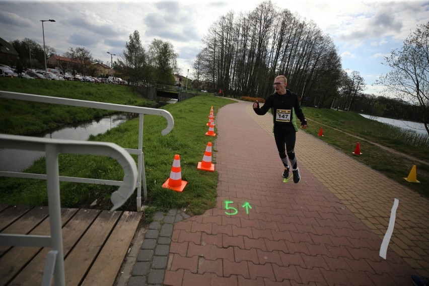 Run to Bee 2021 w Tychach.
Zobacz kolejne zdjęcia. Przesuwaj...