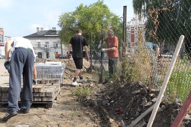 Częstochowa: Archeolodzy wrócili na Stary Rynek. Prace potrwają do końca września