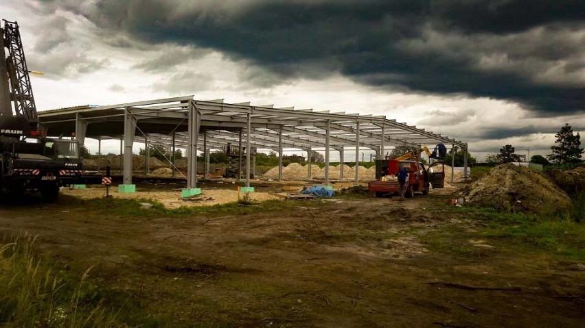 Trwa budowa hali produkcyjnej w Kuźni Raciborskiej