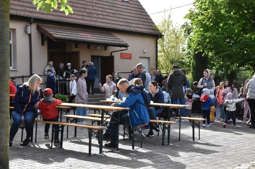 Festyn rodzinny w Mechlinie na terenie przy miejscowej...