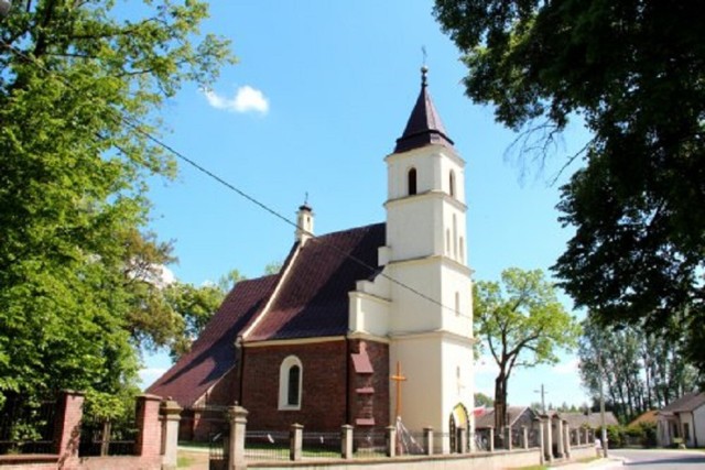 Koronawirus w kościele w Mierzynie, powiat piotrkowski