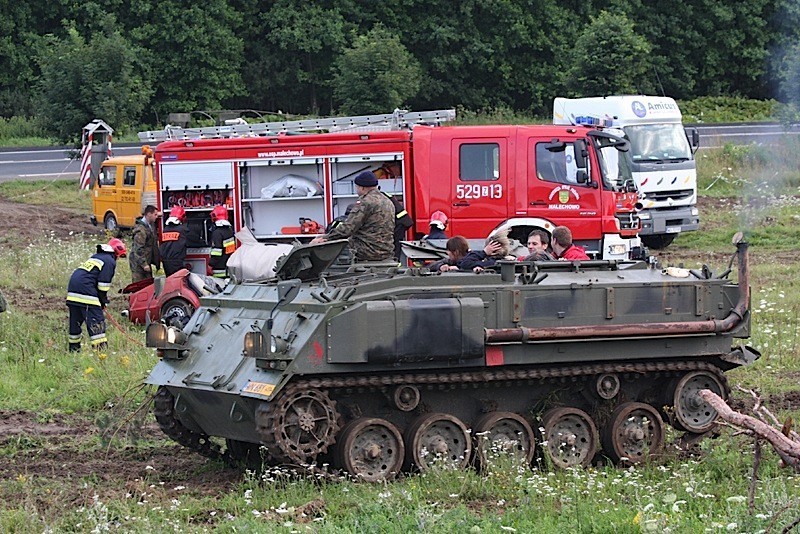 Zlot pasjonatów techniki wojskowej w Malechowie (GALERIA ZDJĘĆ)