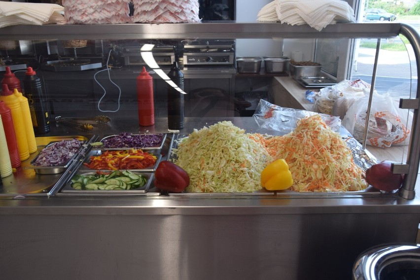 Oficjalne otwarcie kolejnego lokalu Marhaba Kebab za nami. Na miejscu pojawili się pierwsi goście. Zobacz zdjęcia lokalu 