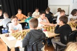 Zawody powiatowe w szachach drużynowych w PMDKiS w Wieluniu
