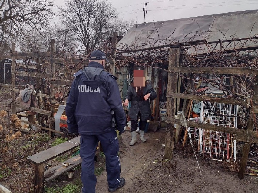 Policja w ogrodach działkowych w Szczecinku. Znamy cel wizyty [zdjęcia]