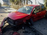 Czołowe zderzenie dwóch samochodów w miejscowości Marynowy