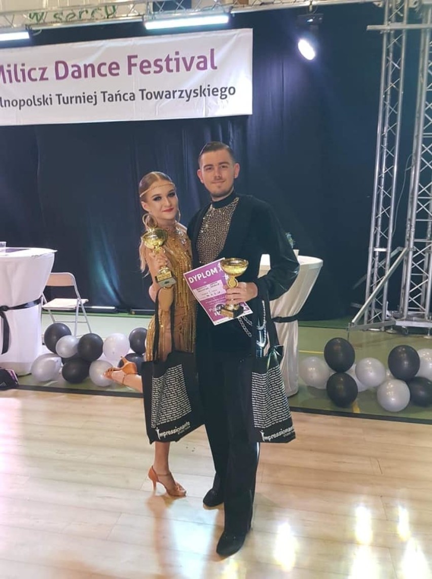 Taneczne sukcesy par ze Studia Tańca Towarzyskiego "Etiuda" z MDK w Radomsku