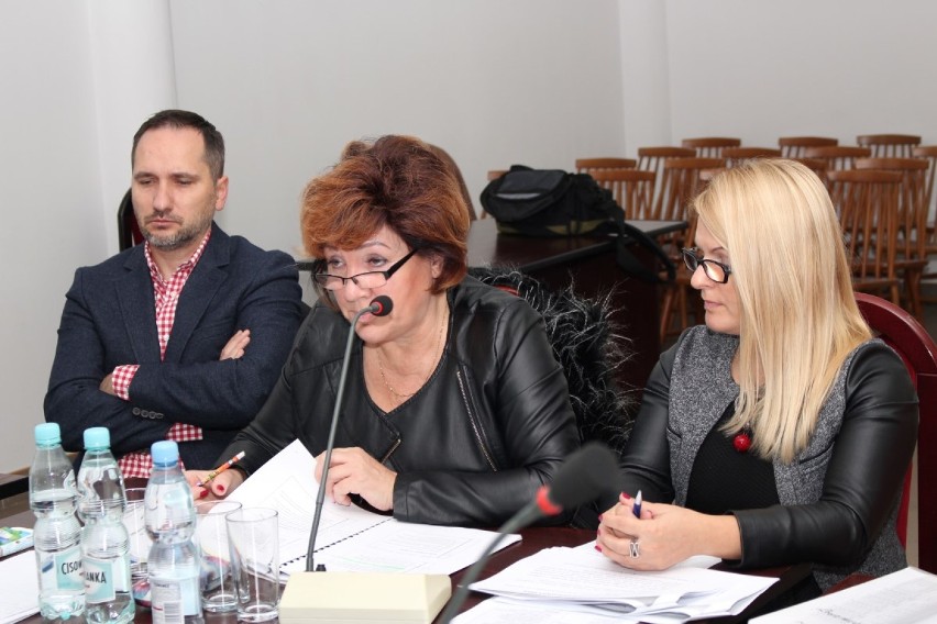 Rada Powiatu Sławieńskiego - posiedzenie komisji