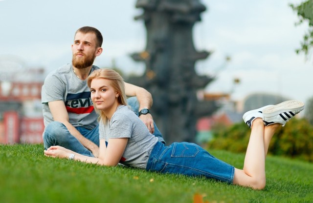 W ciągu trzech pierwszych kwartałów 2017 roku, najwięcej ofert staży i praktyk skierowanych było do studentów specjalizujących się w finansach, handlu i sprzedaży oraz HR oraz IT. 

Wiele ogłoszeń skierowano także do osób stawiających pierwsze kroki w marketingu, obsłudze klienta, logistyki, inżynierii i produkcji.