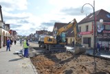 Łeba. Sezon się kończy i Łeba remontuje główną ulicę. Kościuszki z terminem do grudnia