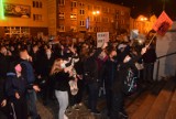 Czarny Spacer w Białymstoku. Przez miasto przeszły tysiące osób. Zobaczcie, co działo się na ulicach! (zdjęcia, wideo)