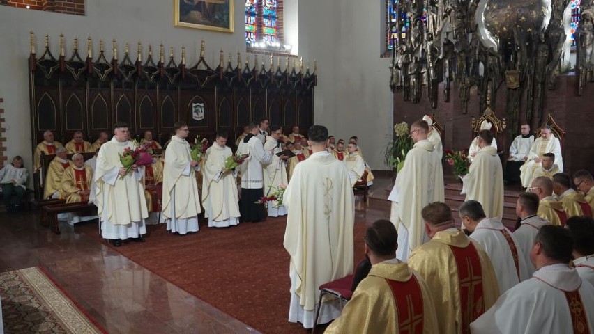 Diecezja łomżyńska ma nowych kapłanów [zdjęcia]