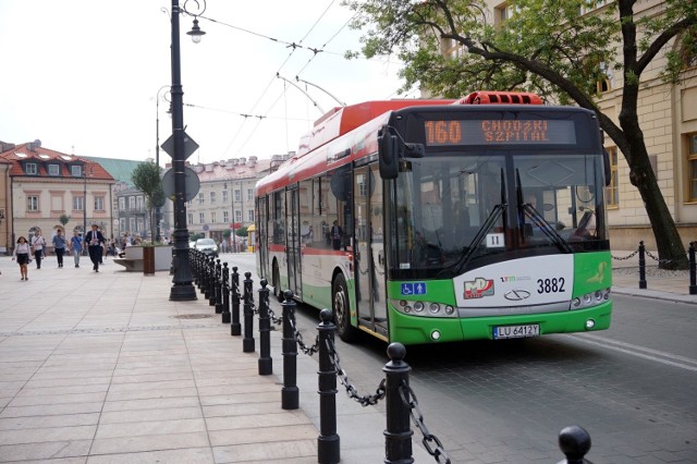 14,8 mln zł zapłaci ZTM za dostawę 5 przegubowych trolejbusów. To 2,96 mln zł za każdy pojazd