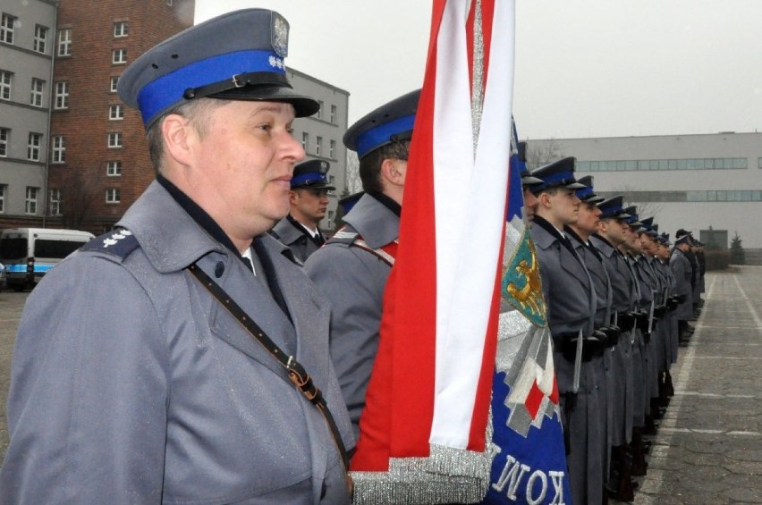 Ślubowanie nowych policjantów w Katowicach