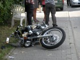 Mysłowice: Wypadek motocyklisty w Morgach. Samochód nie ustąpił pierwszeństwa. Jedna osoba ranna