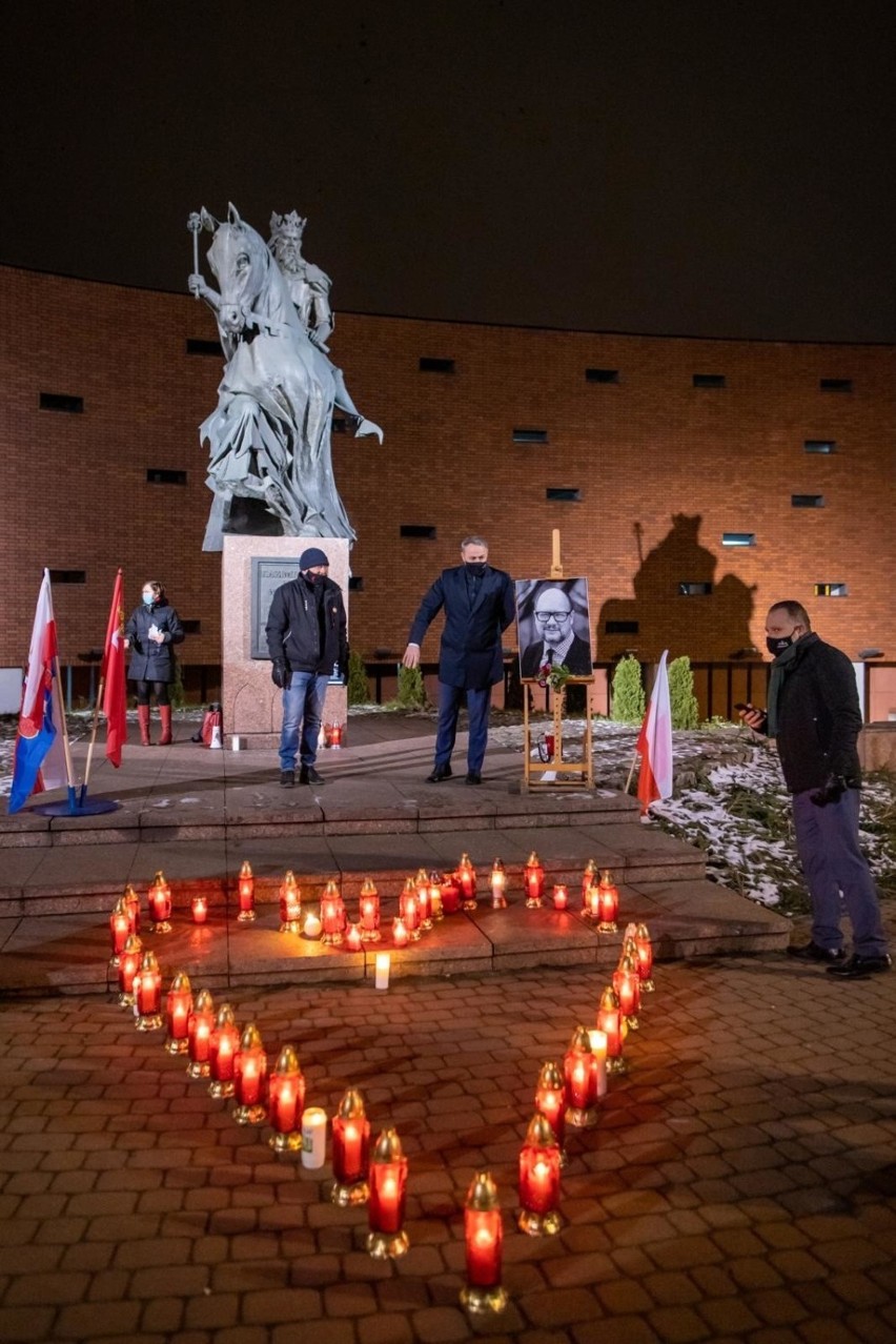 Podobne uroczystości odbyły się 14 stycznia w wielu polskich...