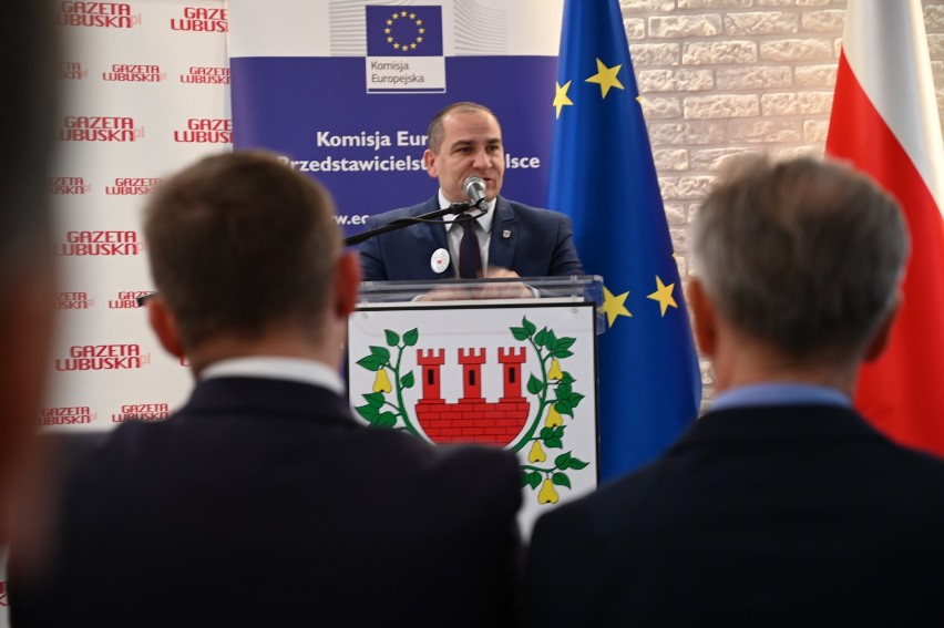 Europejska Akademia Młodzych Liderów Wsi