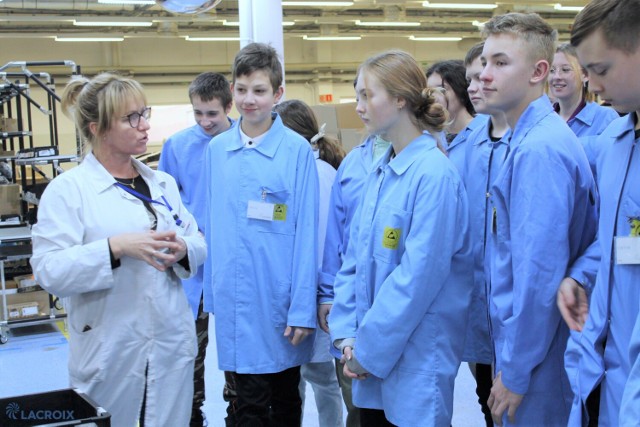 Uczniowie z 25 szkół podstawowych z powiatu kwidzyńskiego wzięli udział w VI edycji projektu Lacroix "Szkoła bliska pracy".