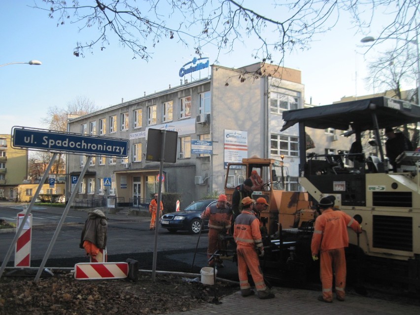 Remont na ul. Spadochroniarzy w Lublinie przedłuża się