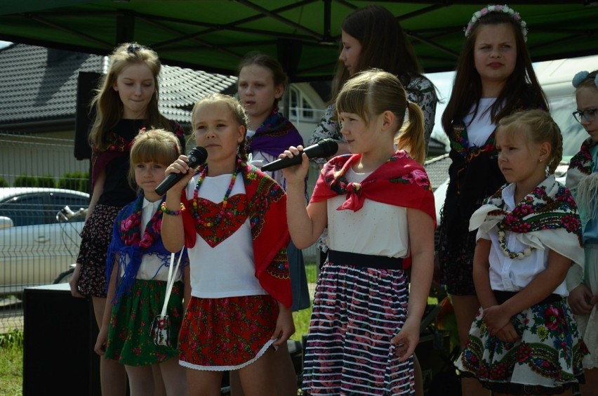 Kolorowy Jarmark Majowy w Zawadach kusił różnorodnością [ZDJĘCIA]