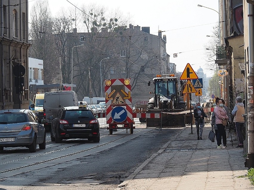 Kolejna awaria wodociągowa na ul. Franciszkańskiej. Nie jeżdżą tramwaje, utrudnienia dla kierowców