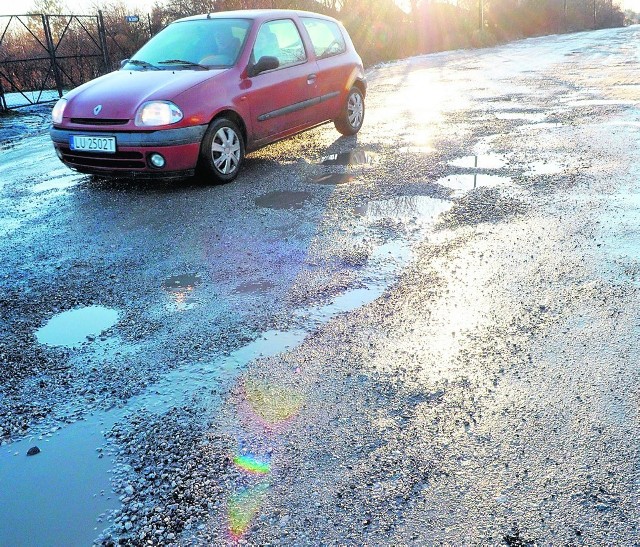 Ul. Lipska ma więcej dziur niż ser szwajcarski