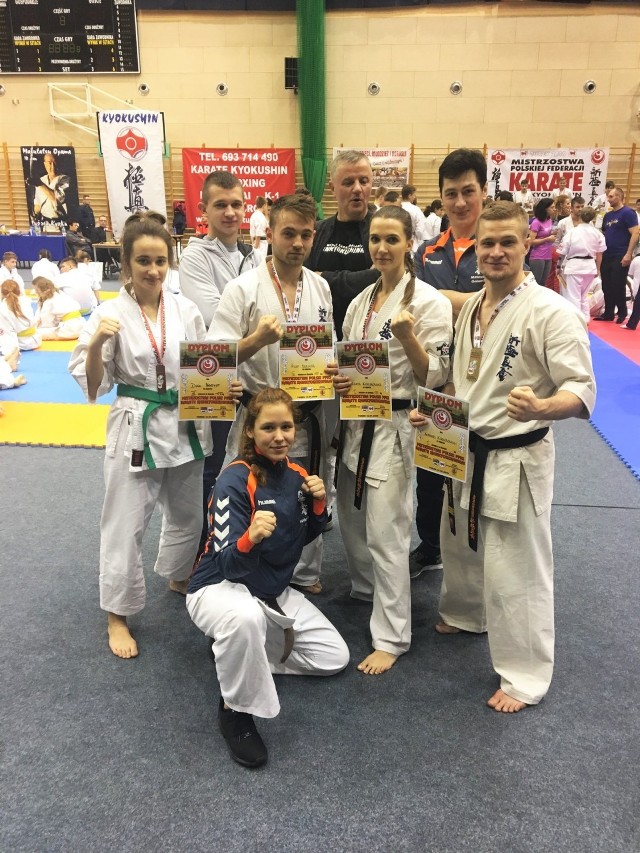 Przedstawiciele Opolskiego Klubu Karate Kyokushin dumni po kwalifikacjach do mistrzostw Europy.