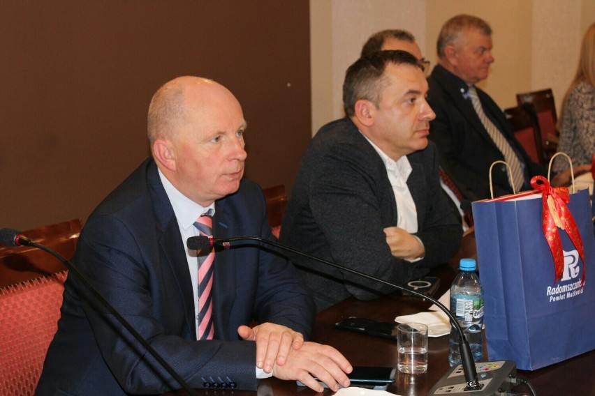 Radni przyjęli Strategię Rozwoju Powiatu Radomszczańskiego do roku 2030