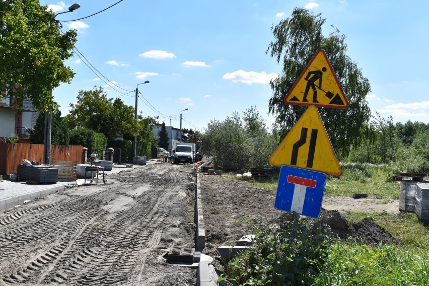 Trwają prace nad przebudową ulic Polnej i Kochanowskiego.