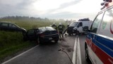 Czołowe zderzenie w Jabłonce. Dwie osoby zostały ranne [ZDJĘCIA]