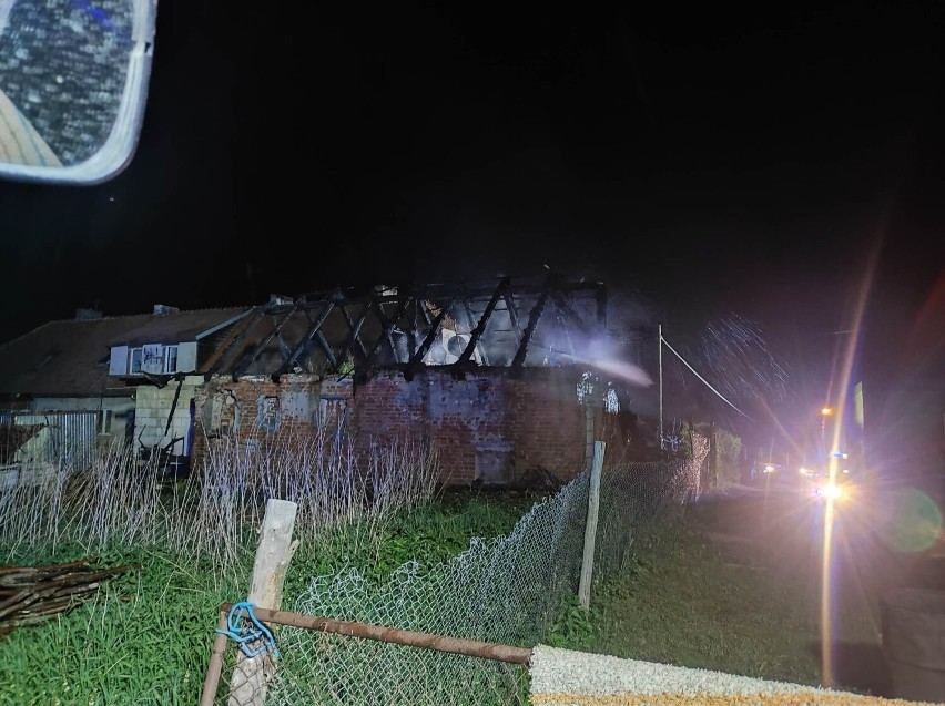 Do pożaru budynku gospodarczego doszło w Kleczewie (gmina...