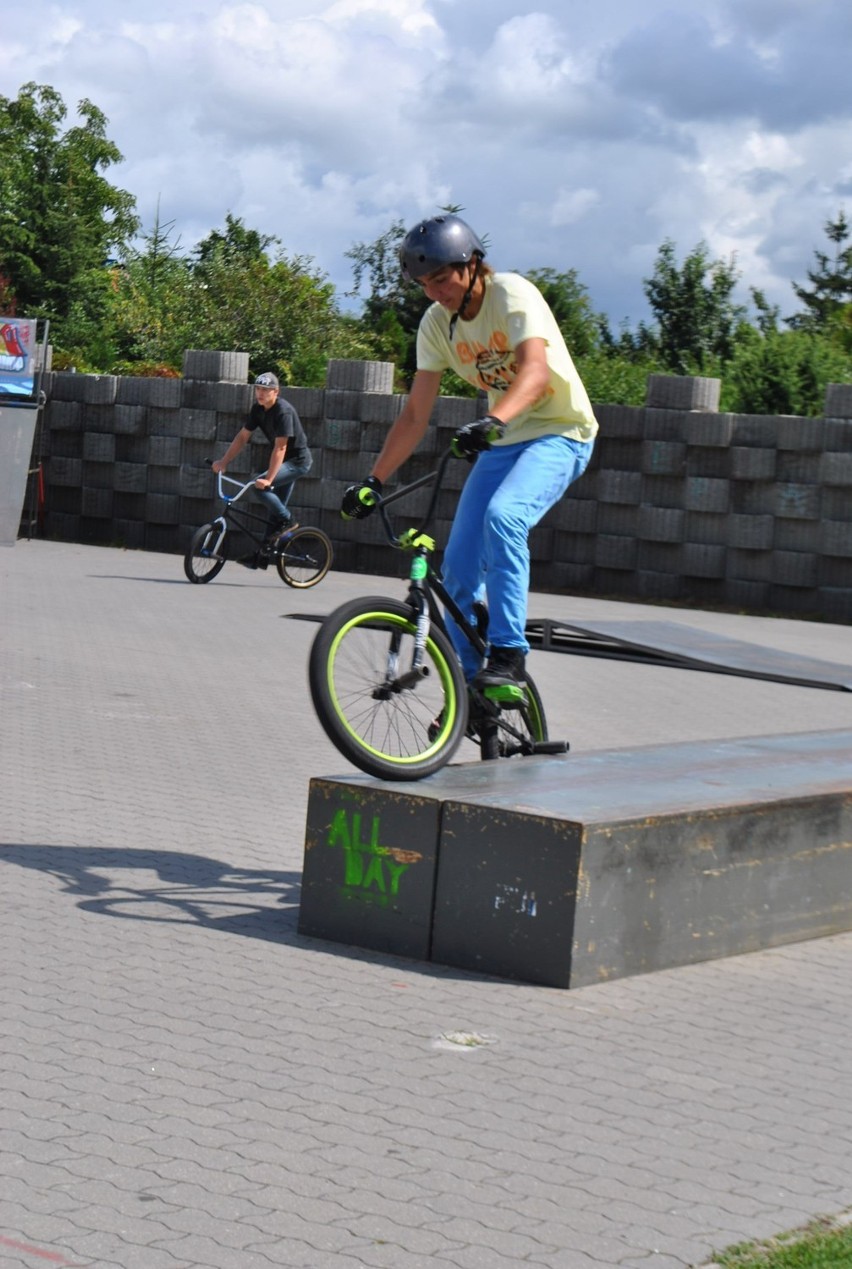 Turniej BMX-ów na szamotulskim skate parku